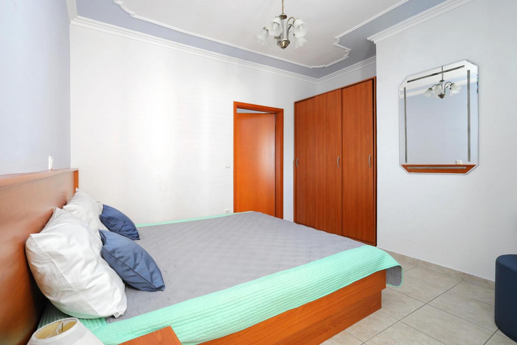 Family Friendly Seaside Apartments Brodarica, Sibenik - 15270 الغرفة الصورة