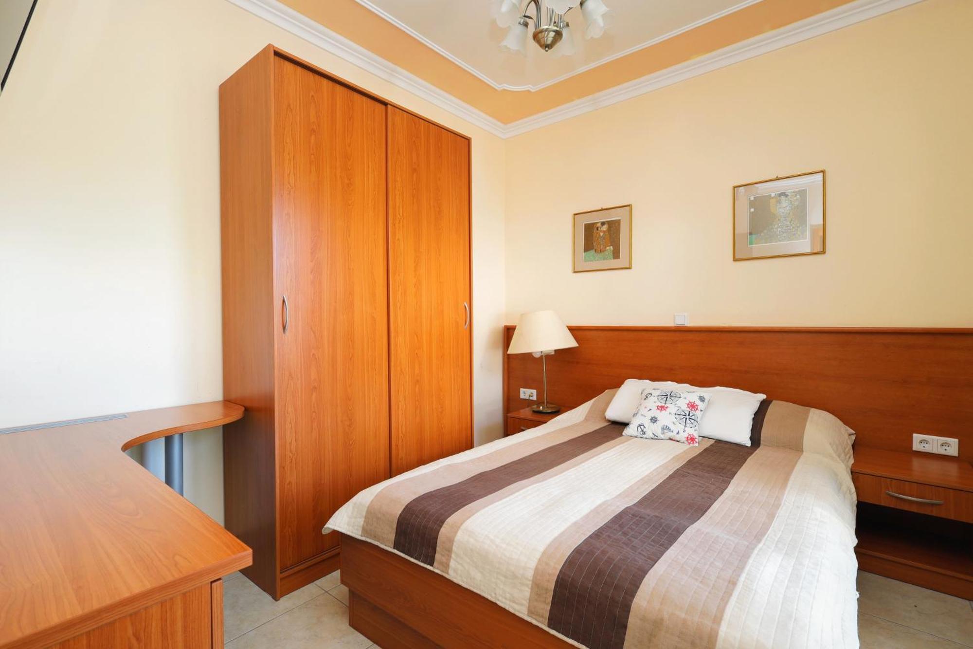 Family Friendly Seaside Apartments Brodarica, Sibenik - 15270 الغرفة الصورة